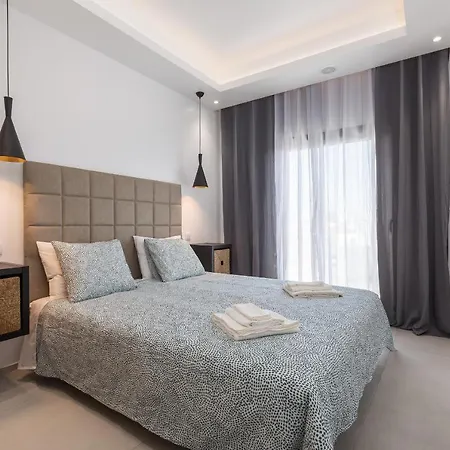 Correeira Luxury Residence T3 G - Albufeira, Pools, Wifi, Bbq, Beach * البوفيرا